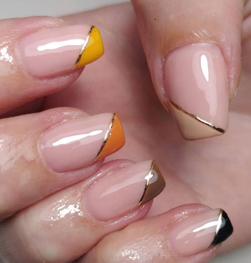 nail3 Sonbaharda Deneyebileceğiniz Oje ve Nail Art Trendleri